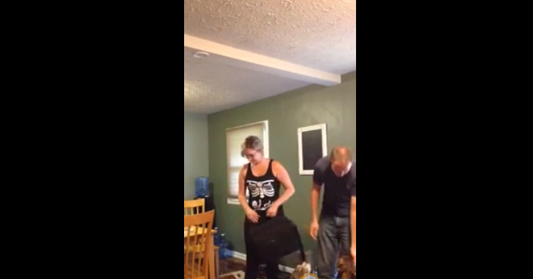 Elle annonce sa grossesse avec un déguisement d&rsquo;Halloween